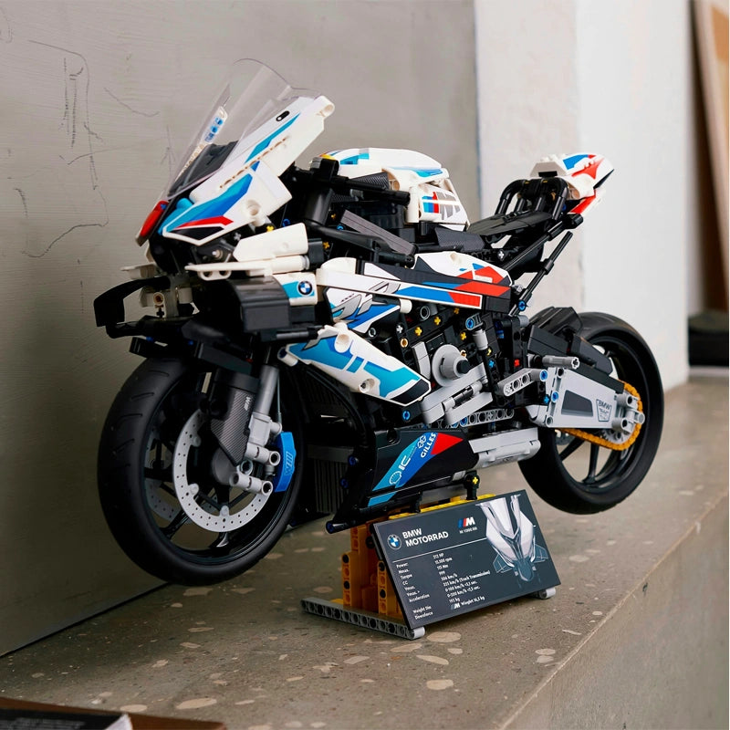 BMW M 1000 RR LEGO Technic