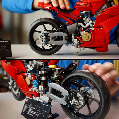 Ducati Panigale V4 S LEGO Technic